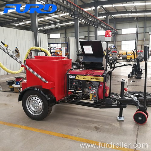 Italy Burner Heating Asphalt Crack Sealing Machine With 100L Tank